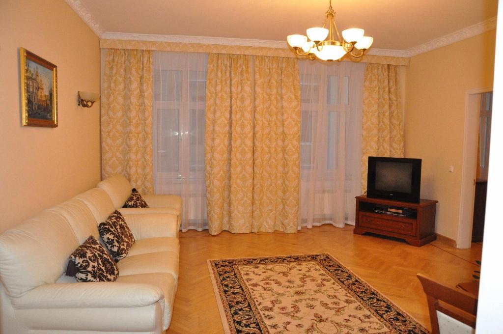 Old Town Apartments Lviv Buitenkant foto